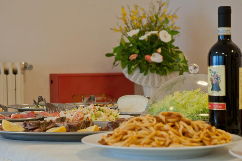 Albergo La Rosetta 끼안챠노테르메 외부 사진