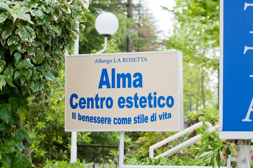 Albergo La Rosetta 끼안챠노테르메 외부 사진