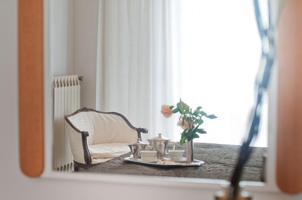 Albergo La Rosetta 끼안챠노테르메 외부 사진